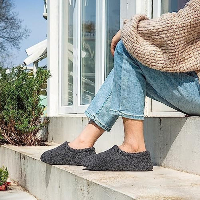 Stylish And Comfy Memory Foam Slippers