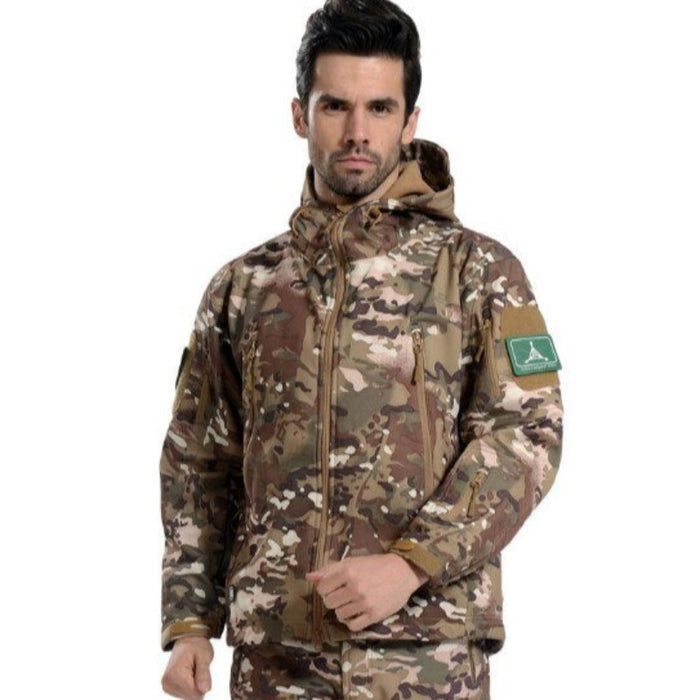 Softshell Camouflage Outdoor Jacket For Men